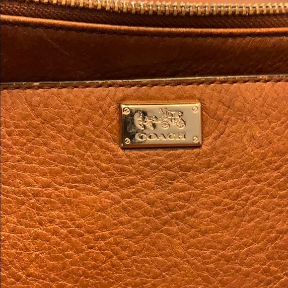Coach crossbody - Picture 2 of 7